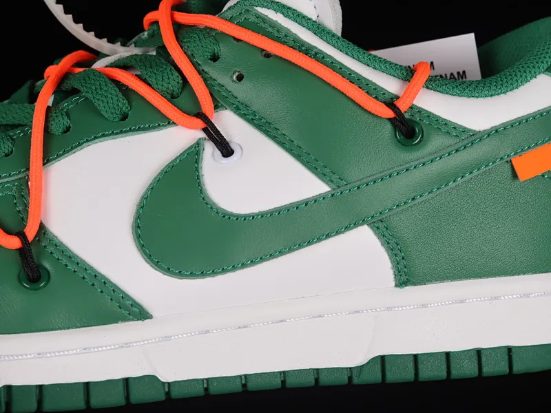 All Categories Nk SB Dunk Series Nk SB Dunk Low Low-top sneakers Pure original version OF x Futura x Dunk OW joint sneakers CT0856-100